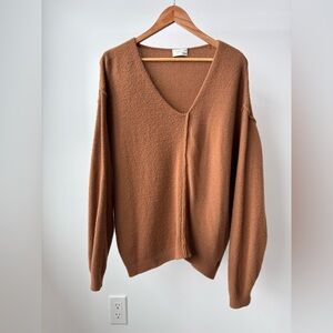 | Aritzia | Wilfred Free Hush Knit V-Neck Sweater size Small